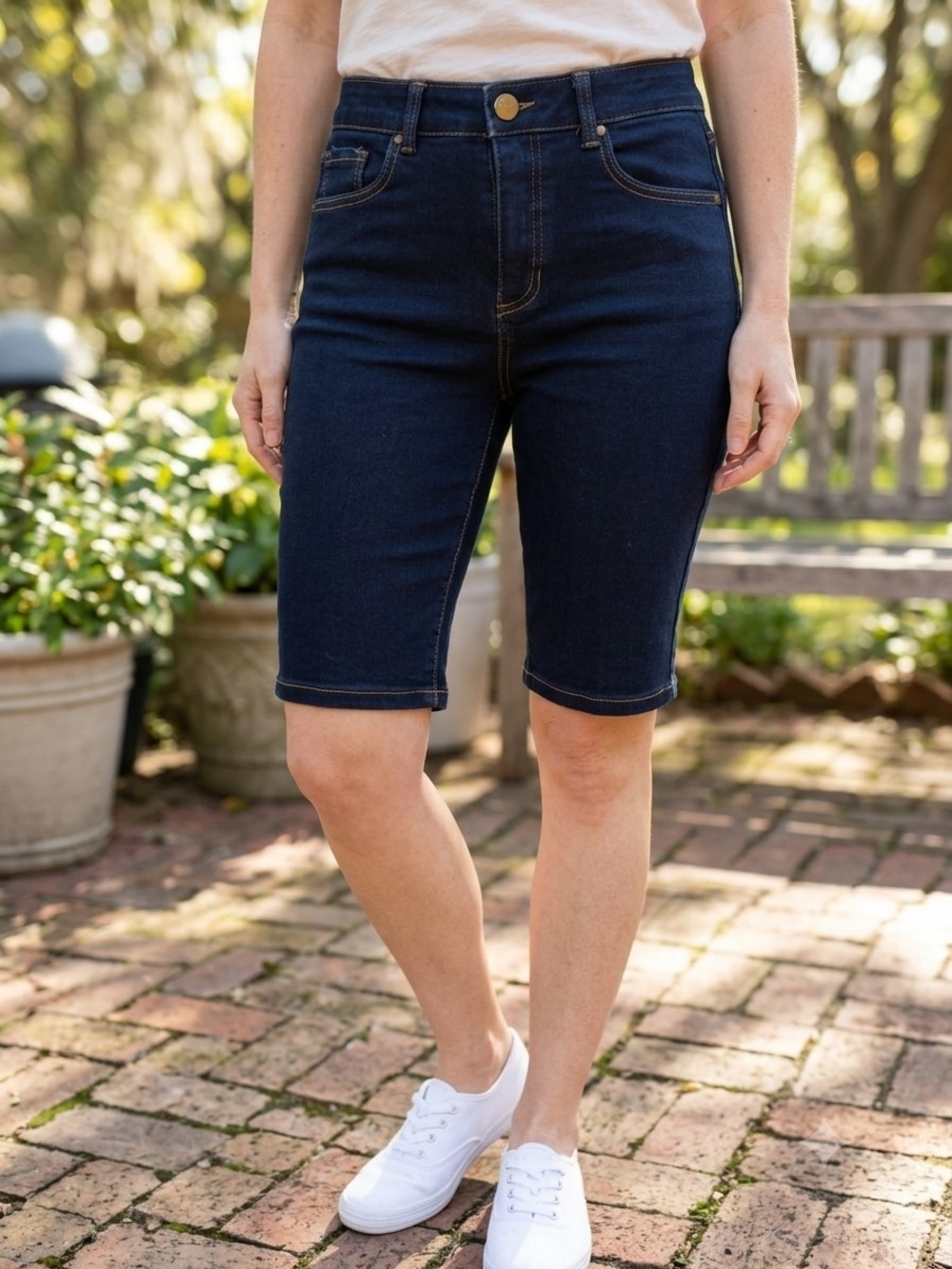 d.jeans Dark Wash Stretch Denim Bermuda Shorts Size 6